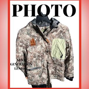 Grenade Fatigue Project Jacket Mens Small Snowboard Ski Snow Breathable All Over